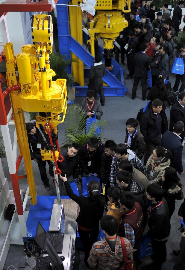 （經(jīng)濟(jì)）（2）全球最大石油展在京開(kāi)幕